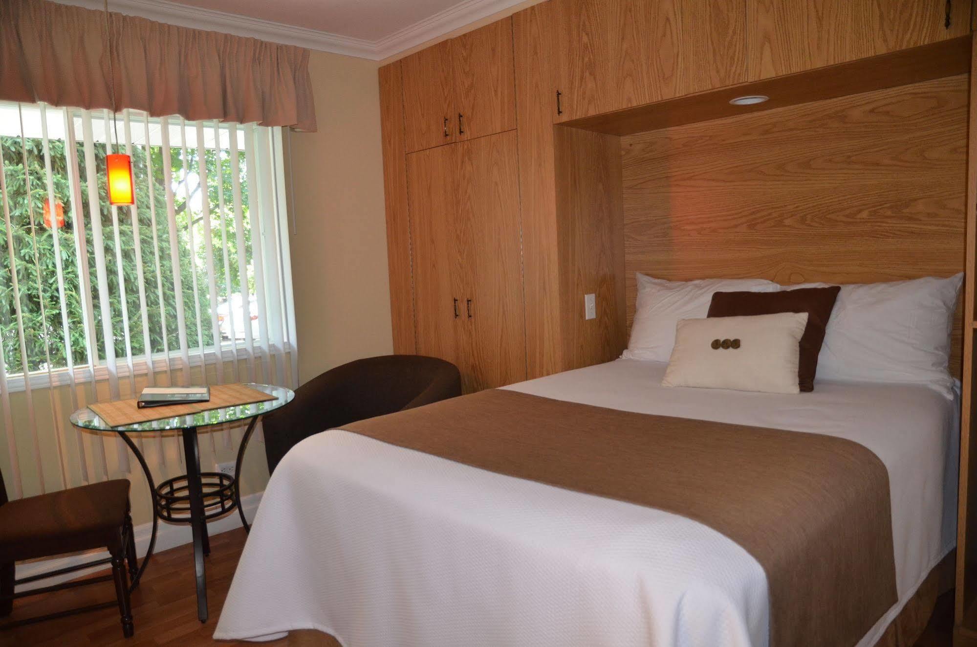 Motel Derfal 2*