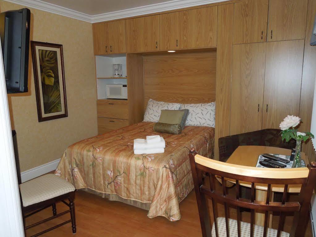Motel Derfal 2*